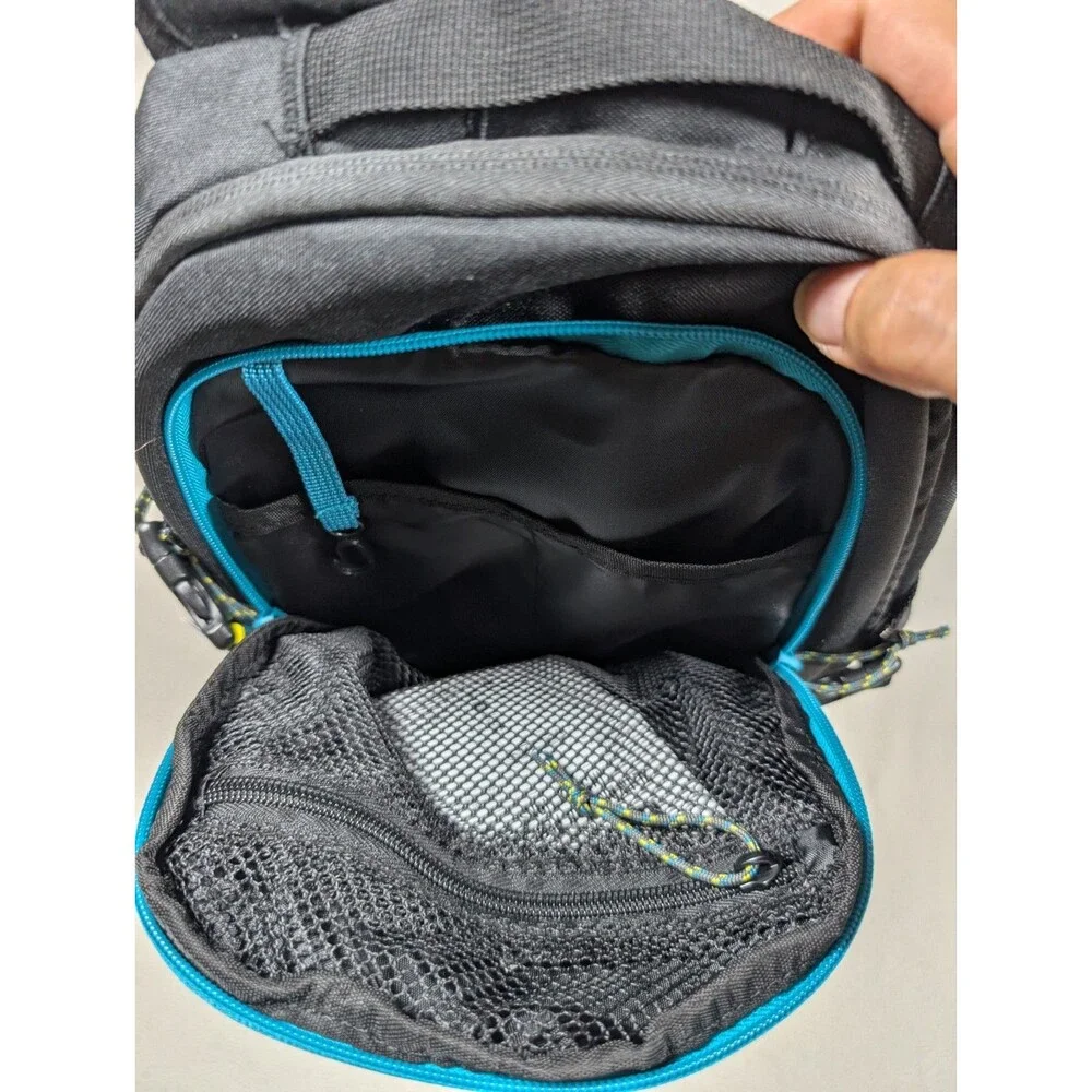 New With Tag Sierra Designs Bear Peak 13L Hydration Backpack Black Gorpcore